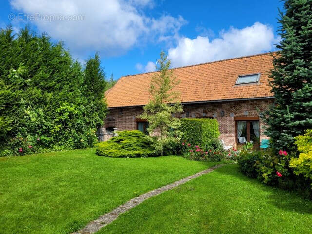Maison à COUSOLRE