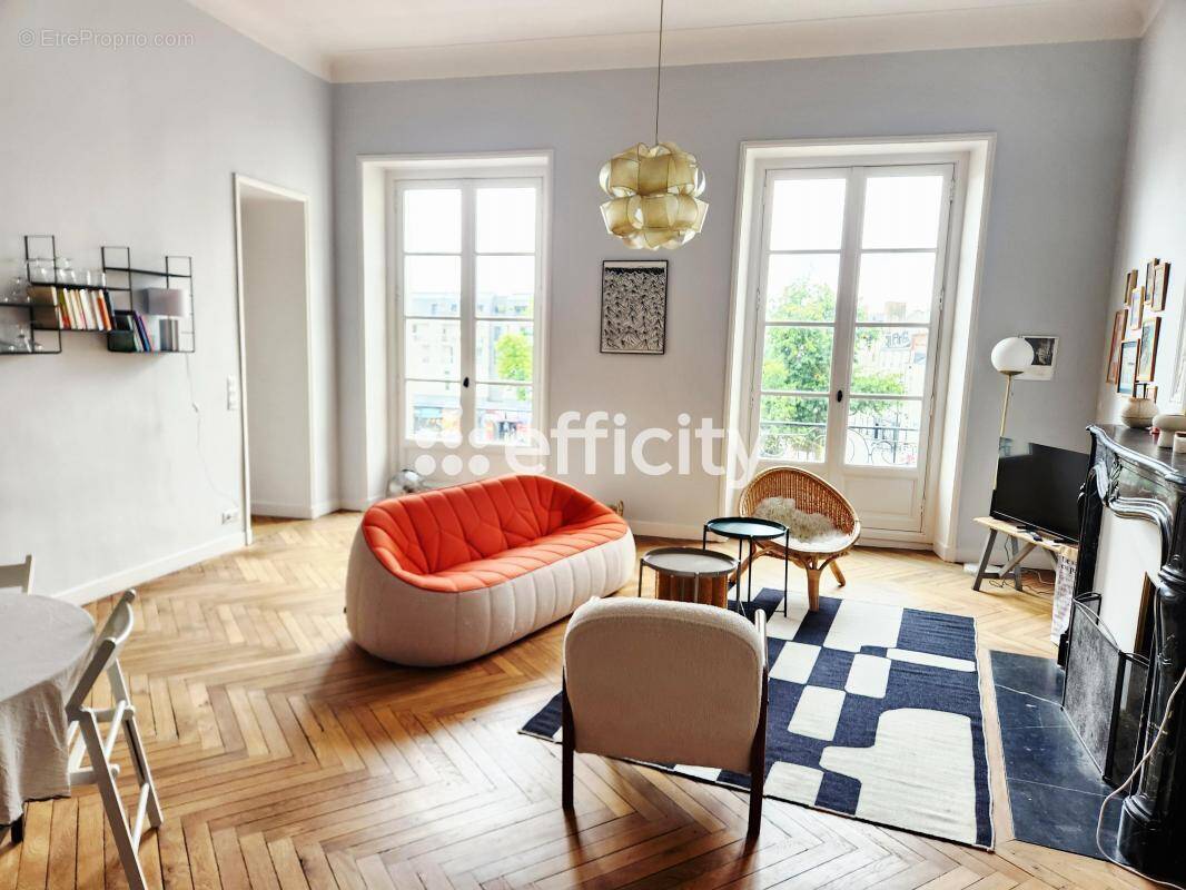 Appartement à NANTES