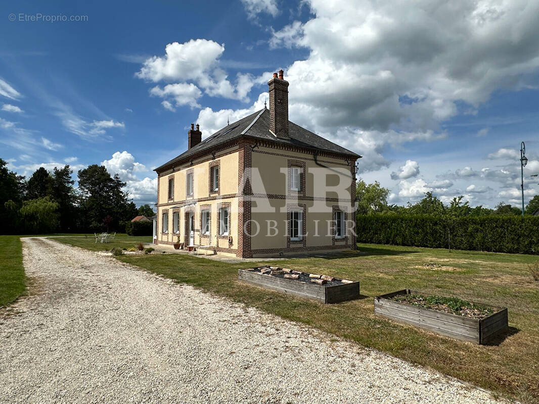 Maison à MORTAGNE-AU-PERCHE