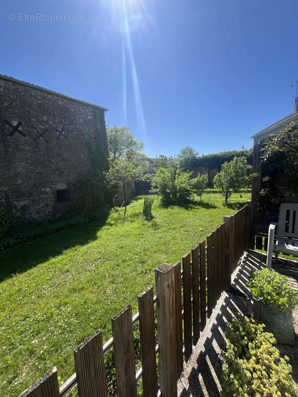 Maison à MAULEVRIER