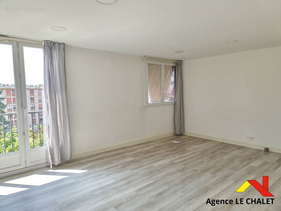 Appartement à ABLON-SUR-SEINE