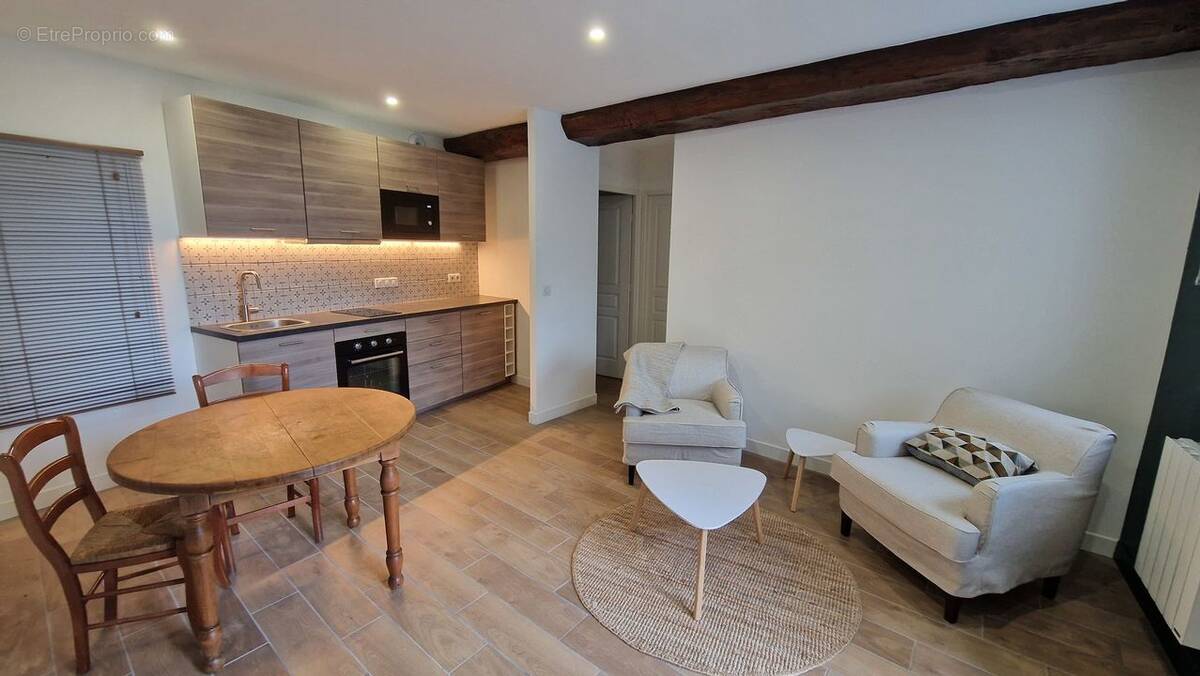 Appartement à SAINTE-FOY-LES-LYON