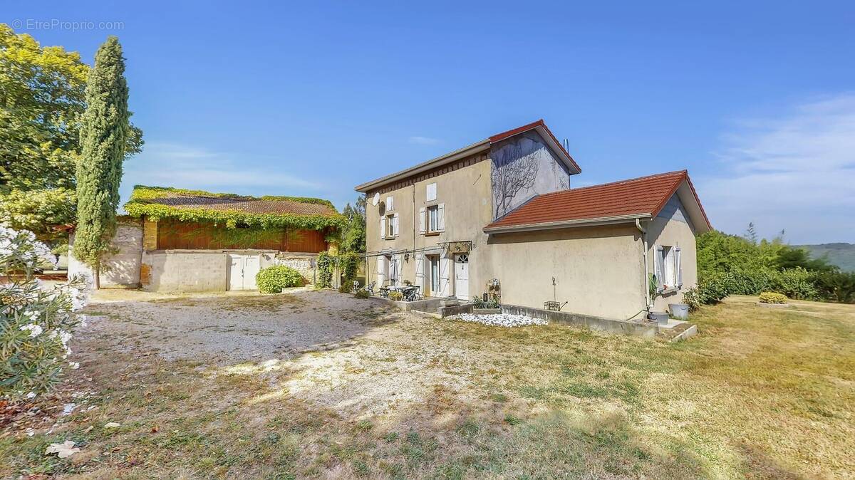 Maison à ANNEYRON