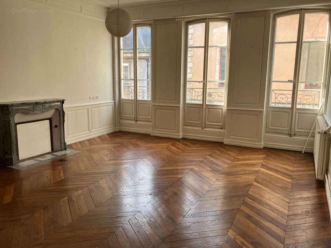 Appartement à CHALON-SUR-SAONE