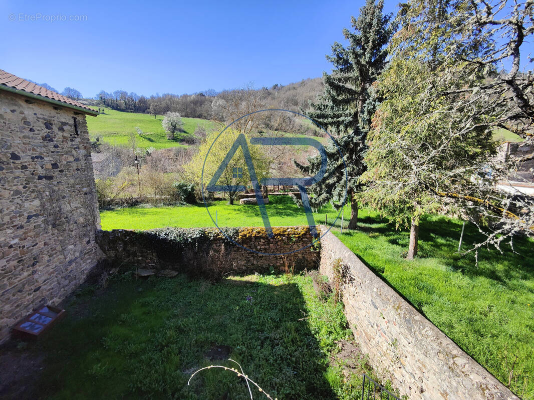 Maison à BLESLE