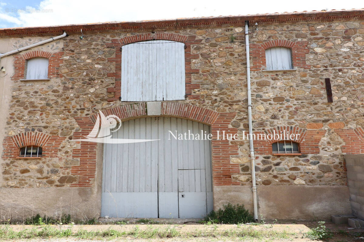 Maison à FOURQUES