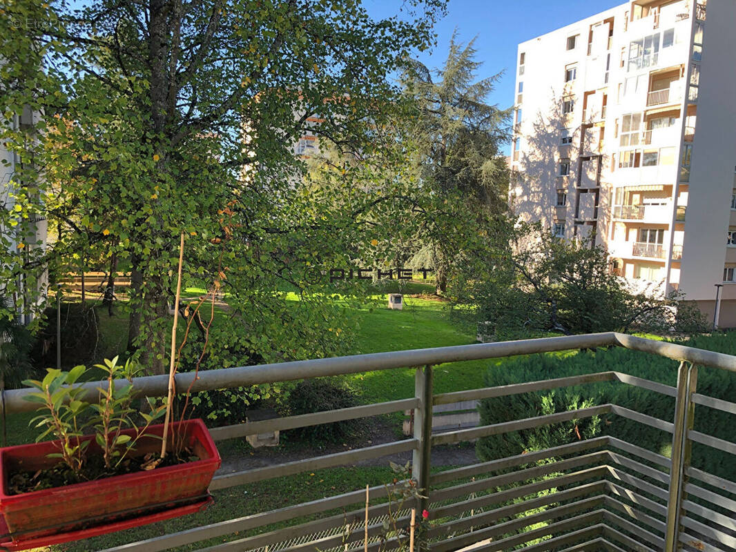 Appartement à PAU