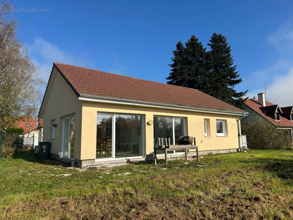 Maison à GRAY