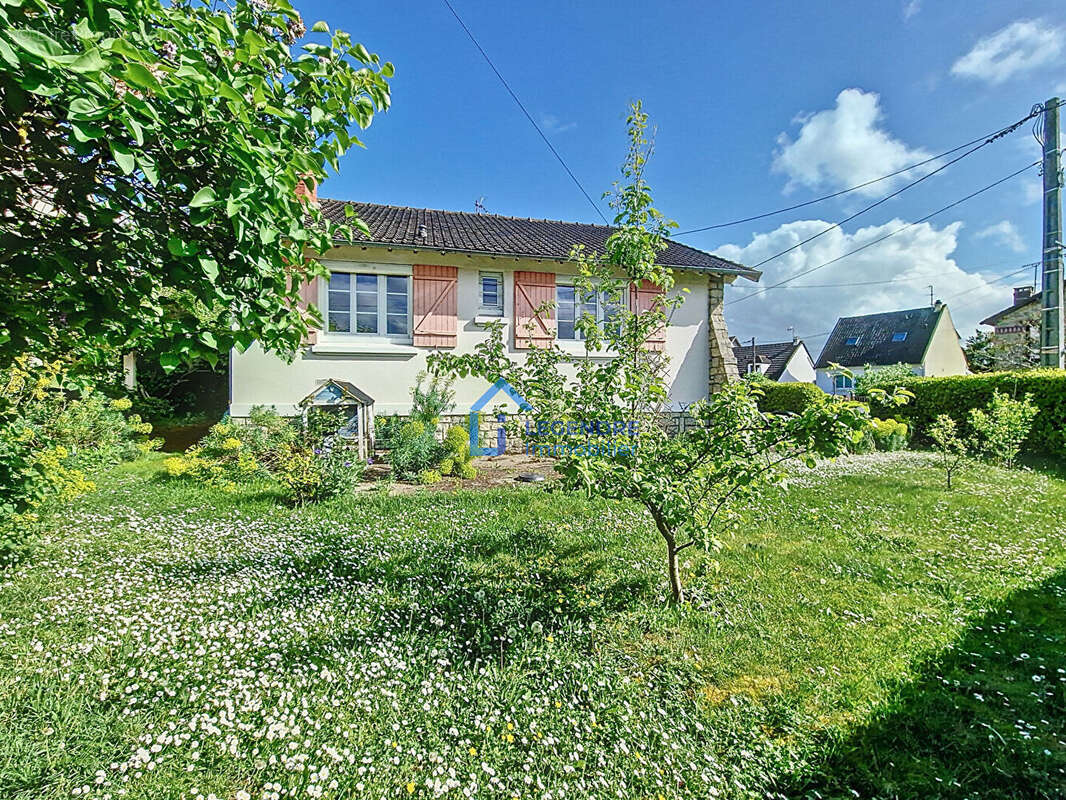 Maison à LA FRETTE-SUR-SEINE
