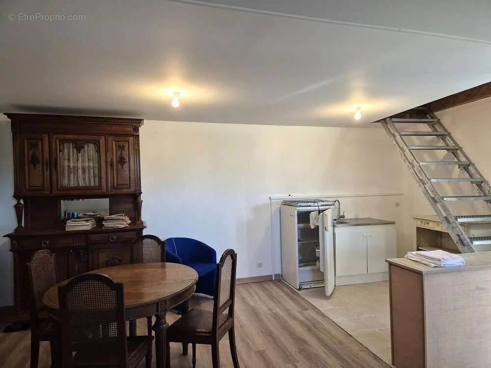 Maison à BEAUNE-LA-ROLANDE