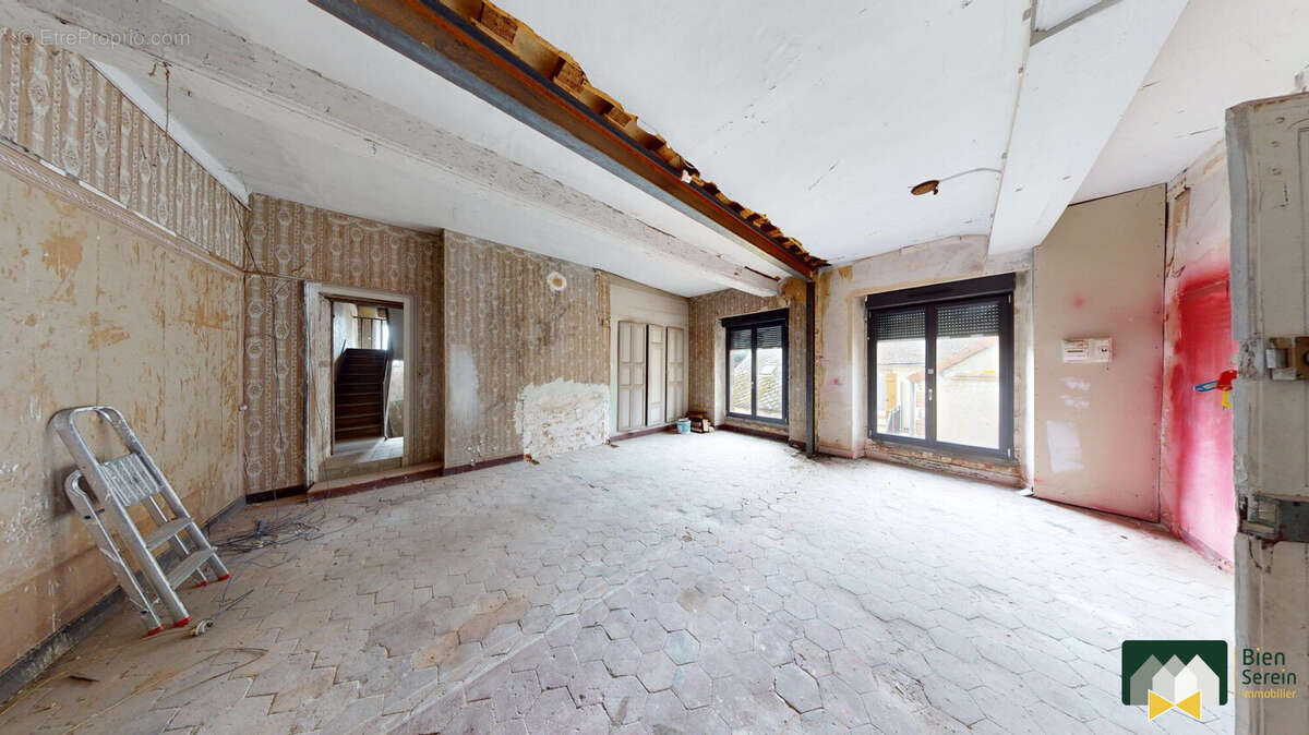 Appartement à CHATEAUNEUF-EN-THYMERAIS