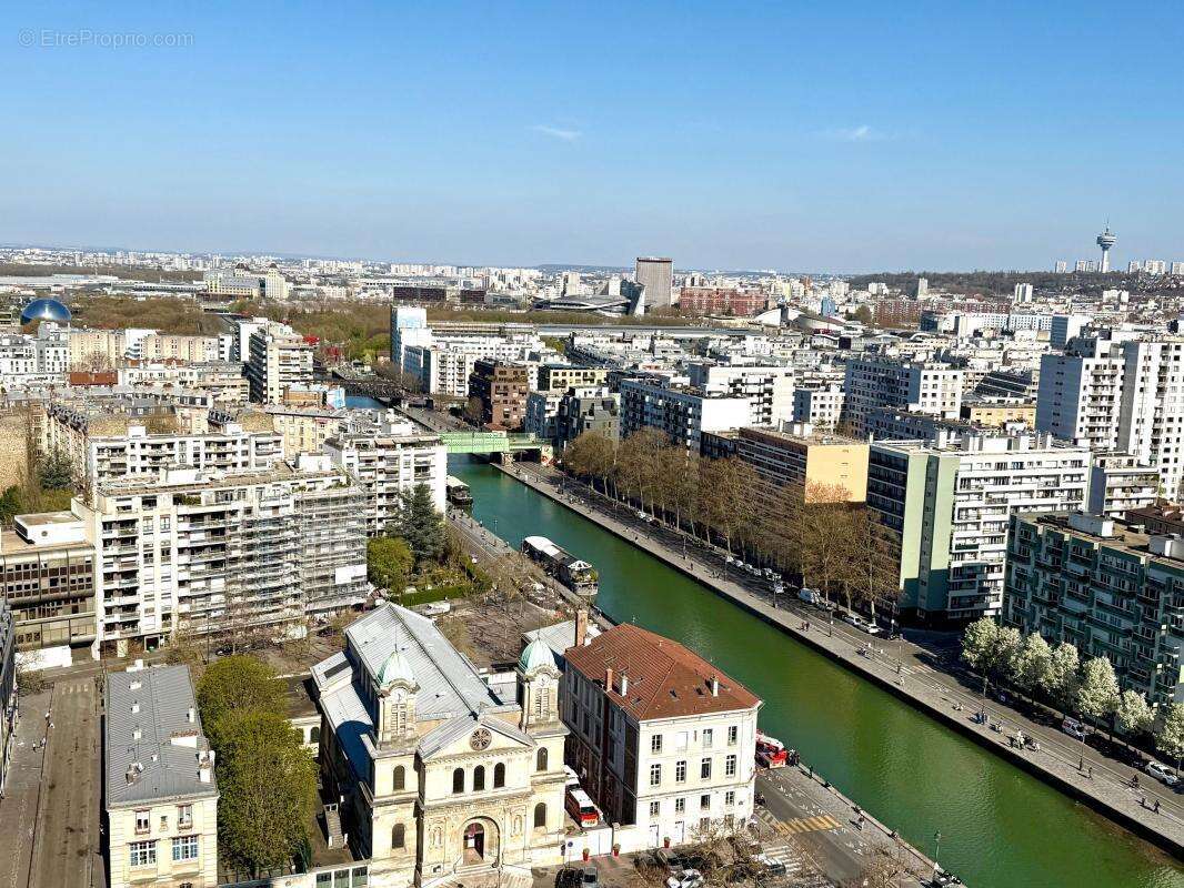 Appartement à PARIS-19E
