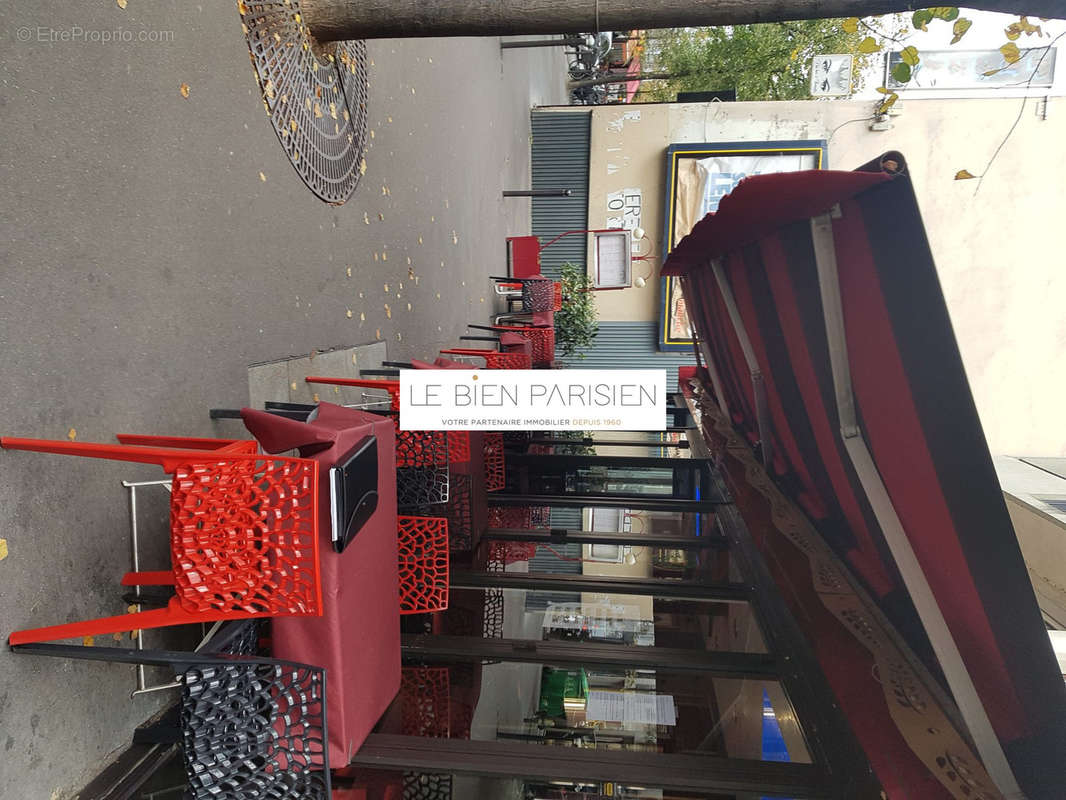 Autre à PARIS-15E