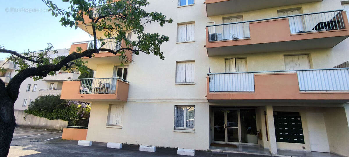 Appartement à NIMES