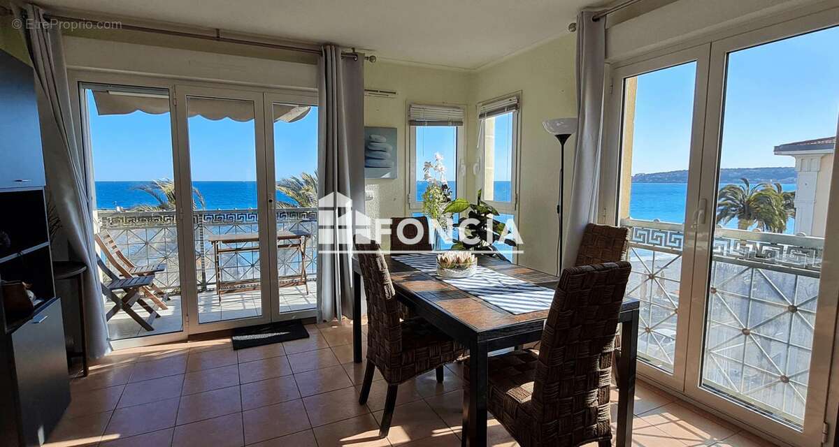 Appartement à MENTON