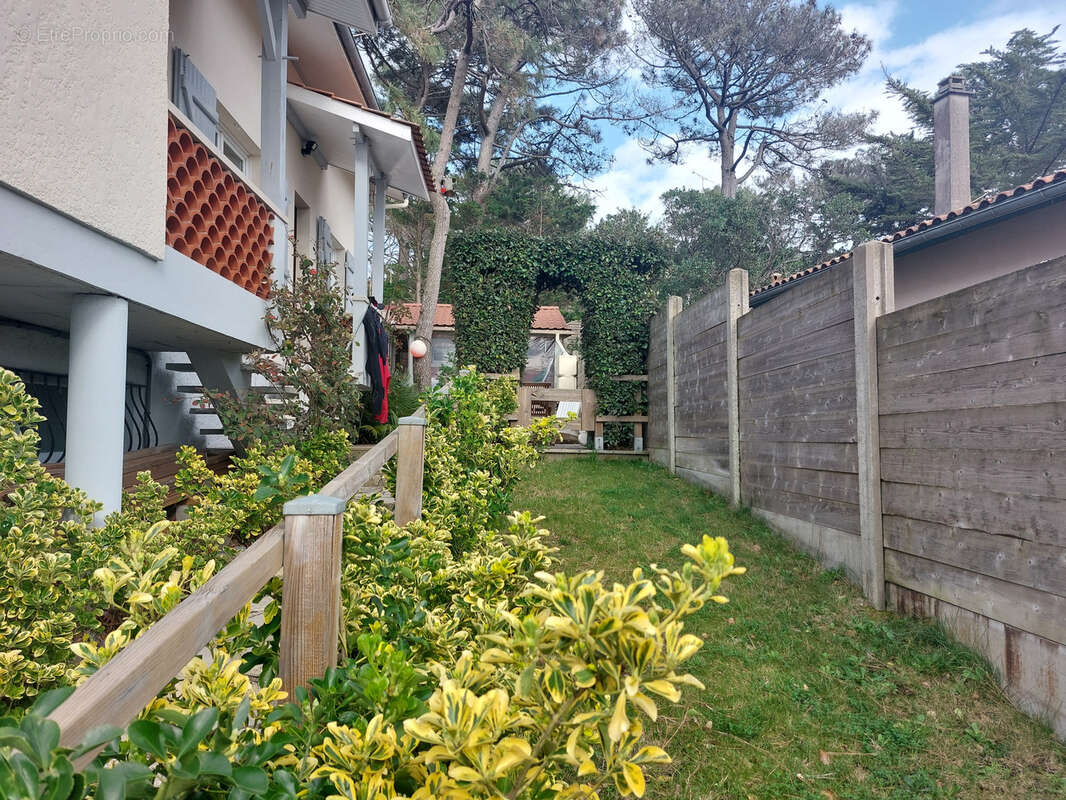 Maison à LACANAU