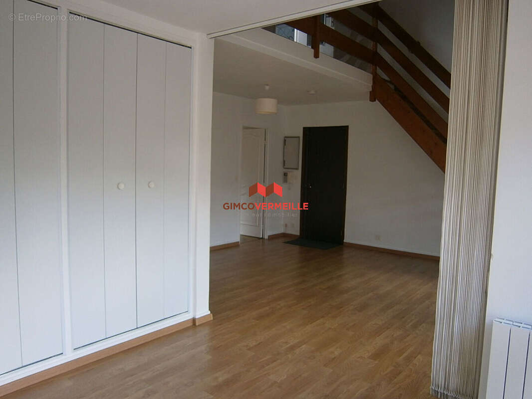 Appartement à SAINT-REMY-LES-CHEVREUSE