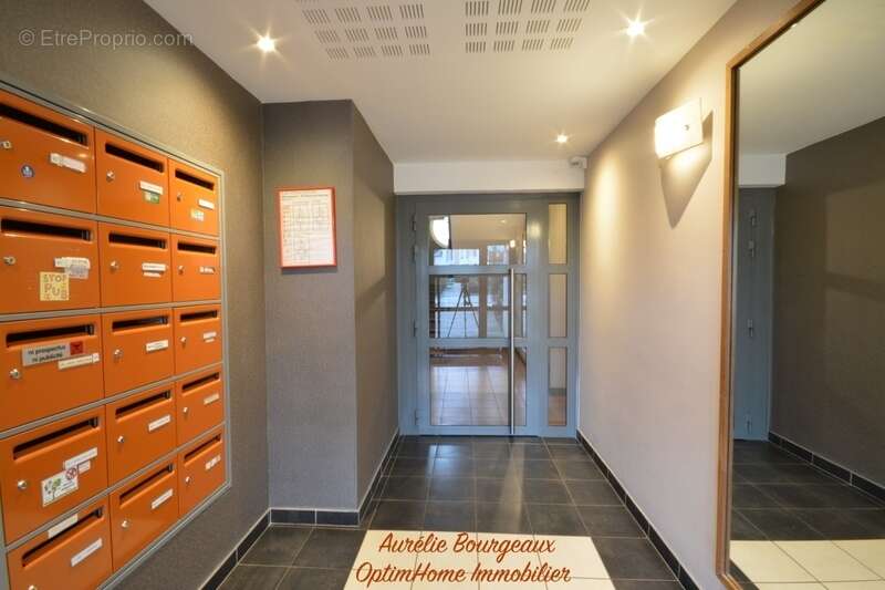 Appartement à SAINT-ETIENNE-DU-ROUVRAY