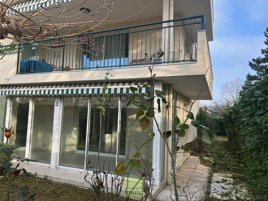 Appartement à BRON