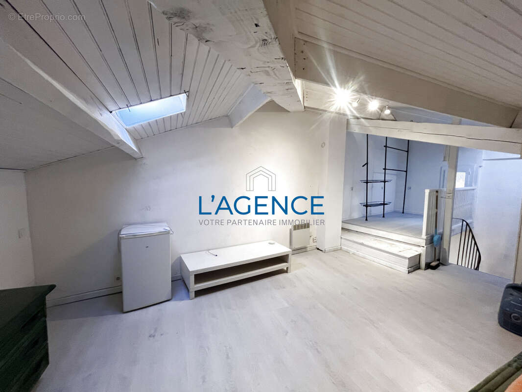 Appartement à HYERES