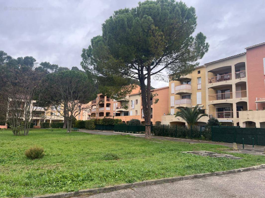 Appartement à TRANS-EN-PROVENCE