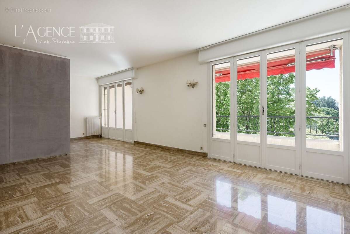 Appartement T3/4 dans résidence de standing Aix en Provence - Appartement à AIX-EN-PROVENCE