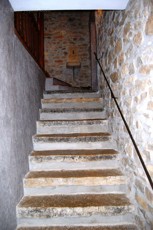 Maison à SAINT-HIPPOLYTE-DU-FORT
