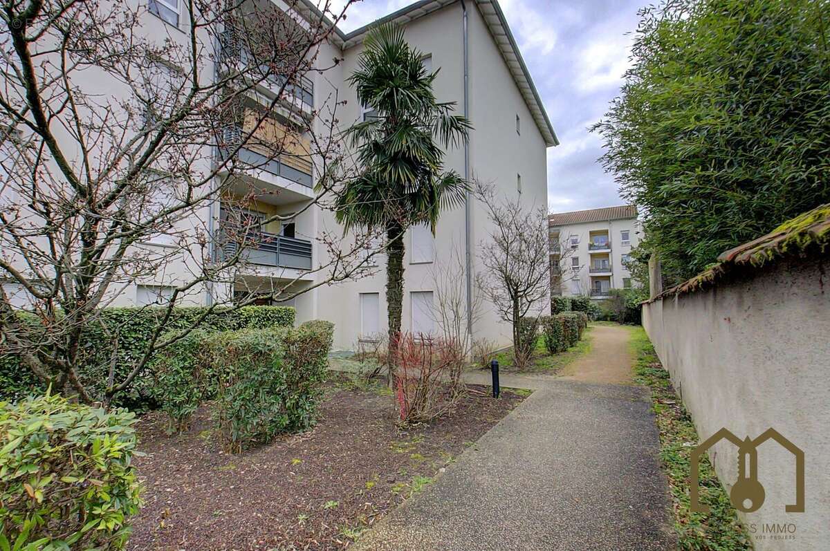 Appartement à VAULX-EN-VELIN