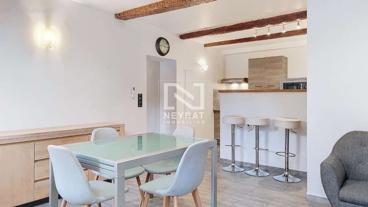 Appartement à CALLIAN