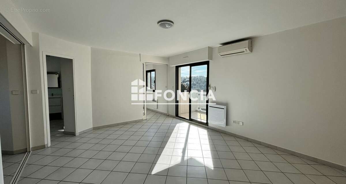 Appartement à SAINT-RAPHAEL