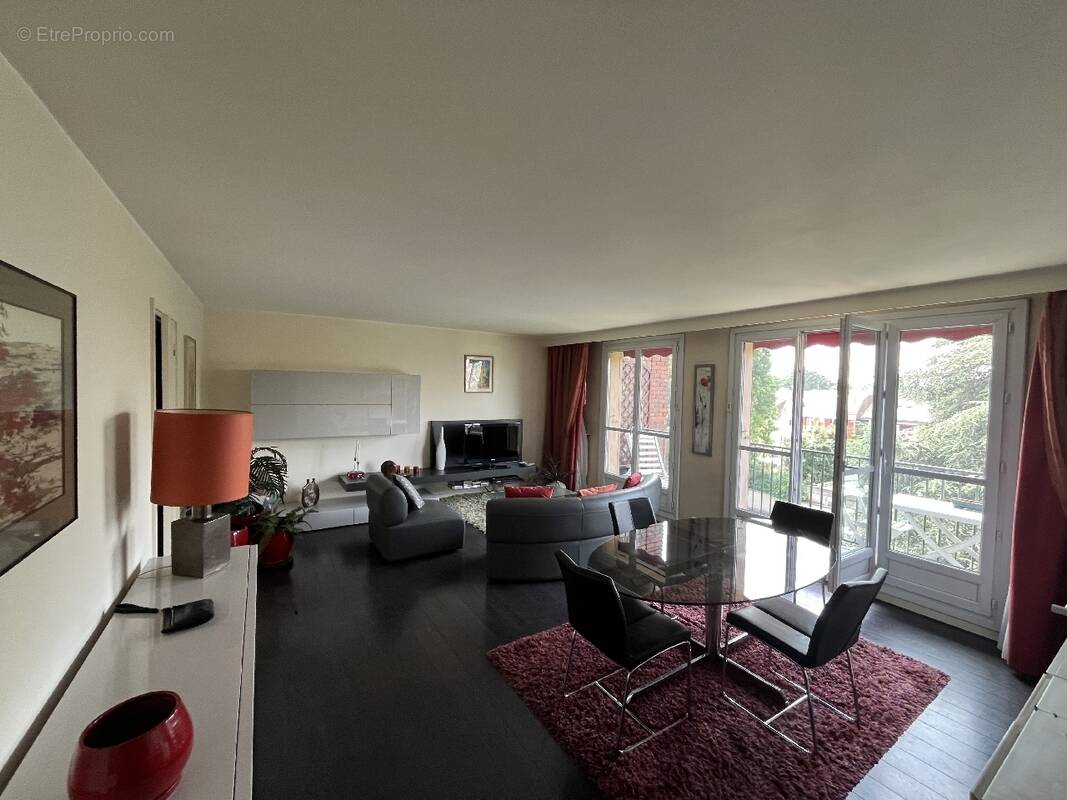 Appartement à BONDY