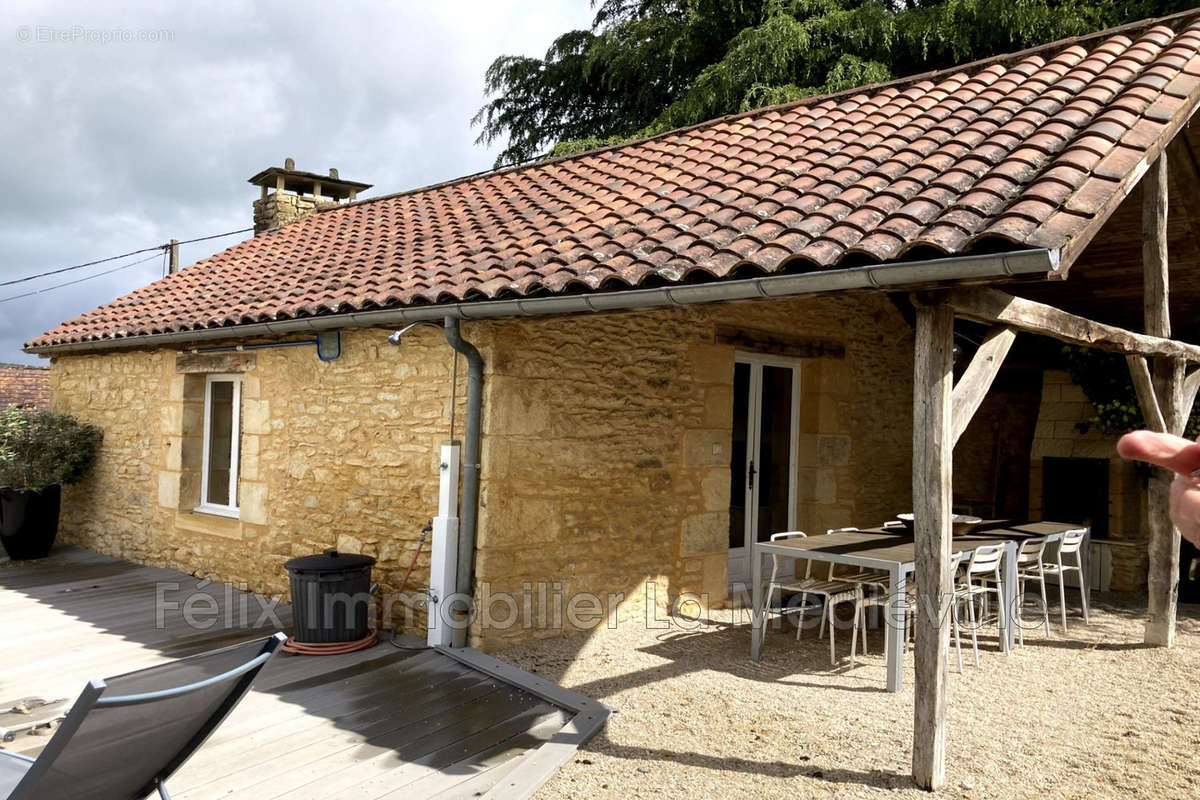 Maison à CASTELNAUD-LA-CHAPELLE