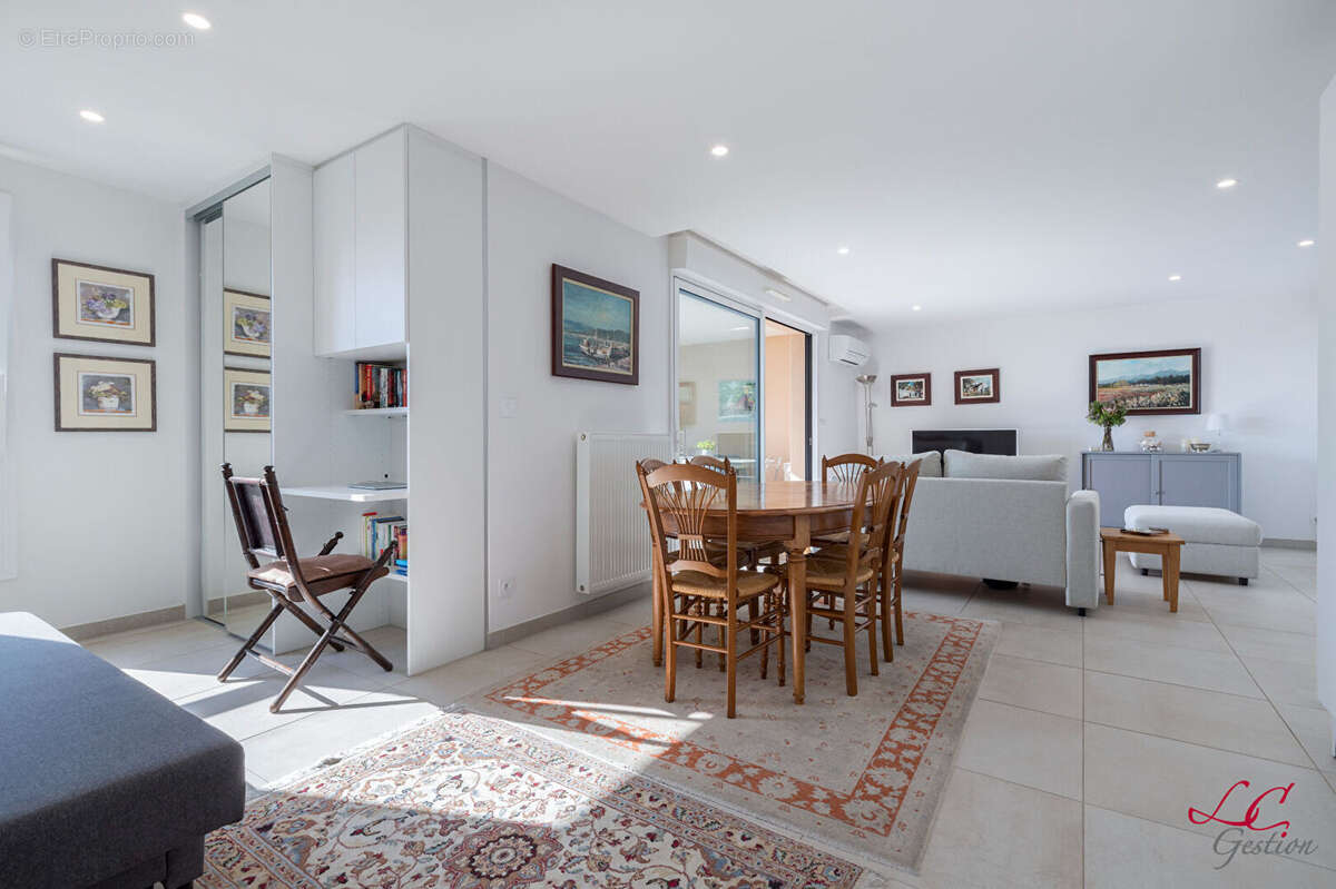 Appartement à AIX-EN-PROVENCE