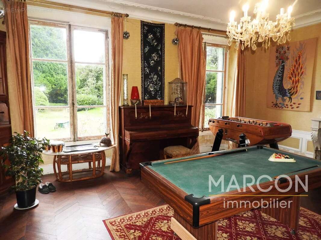 Maison à AUBUSSON