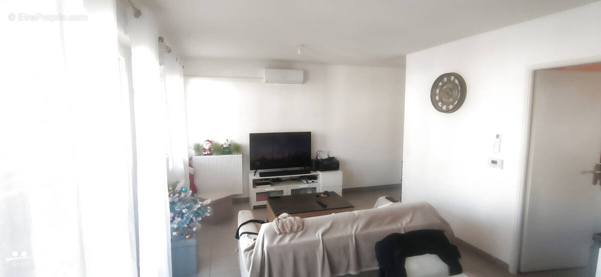 Appartement à PORT-DE-BOUC