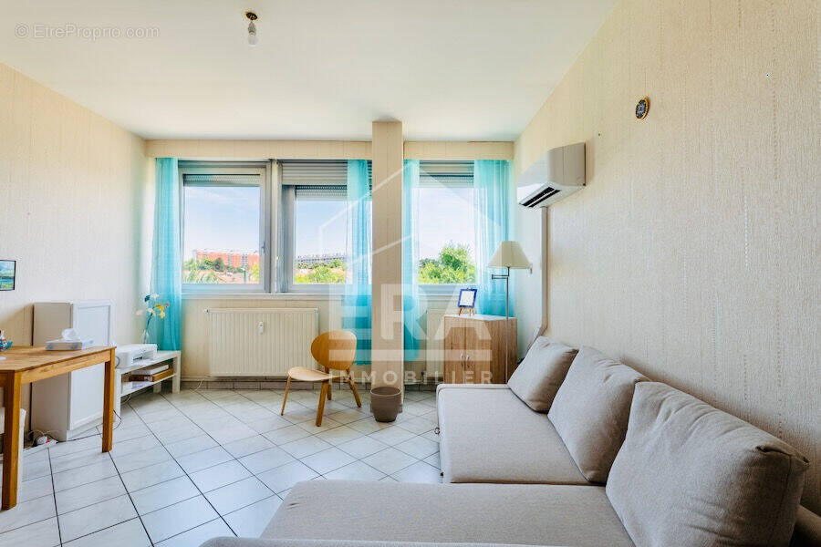 Appartement à OULLINS