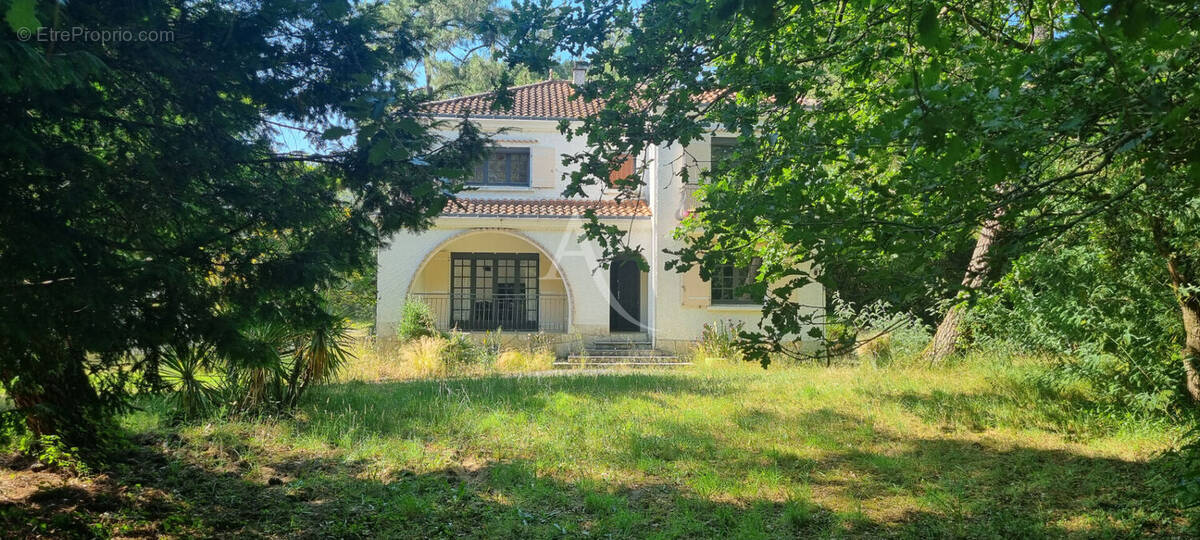 Maison à SAINT-HILAIRE-DE-RIEZ