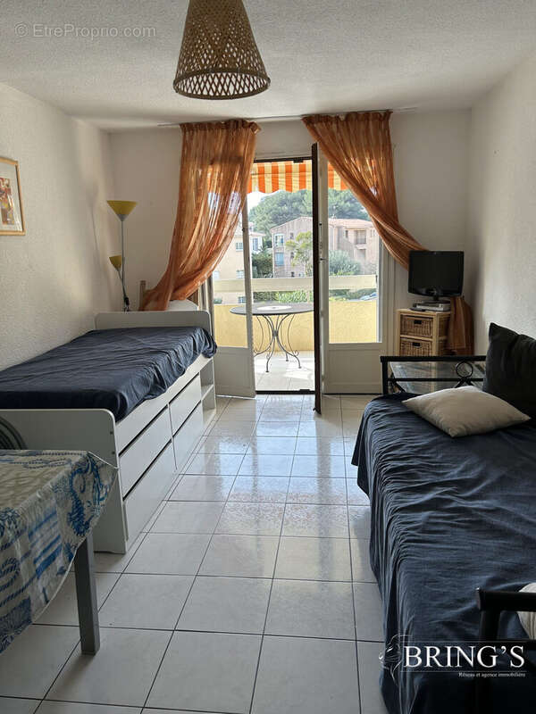 séjour cuisine - Appartement à LA SEYNE-SUR-MER