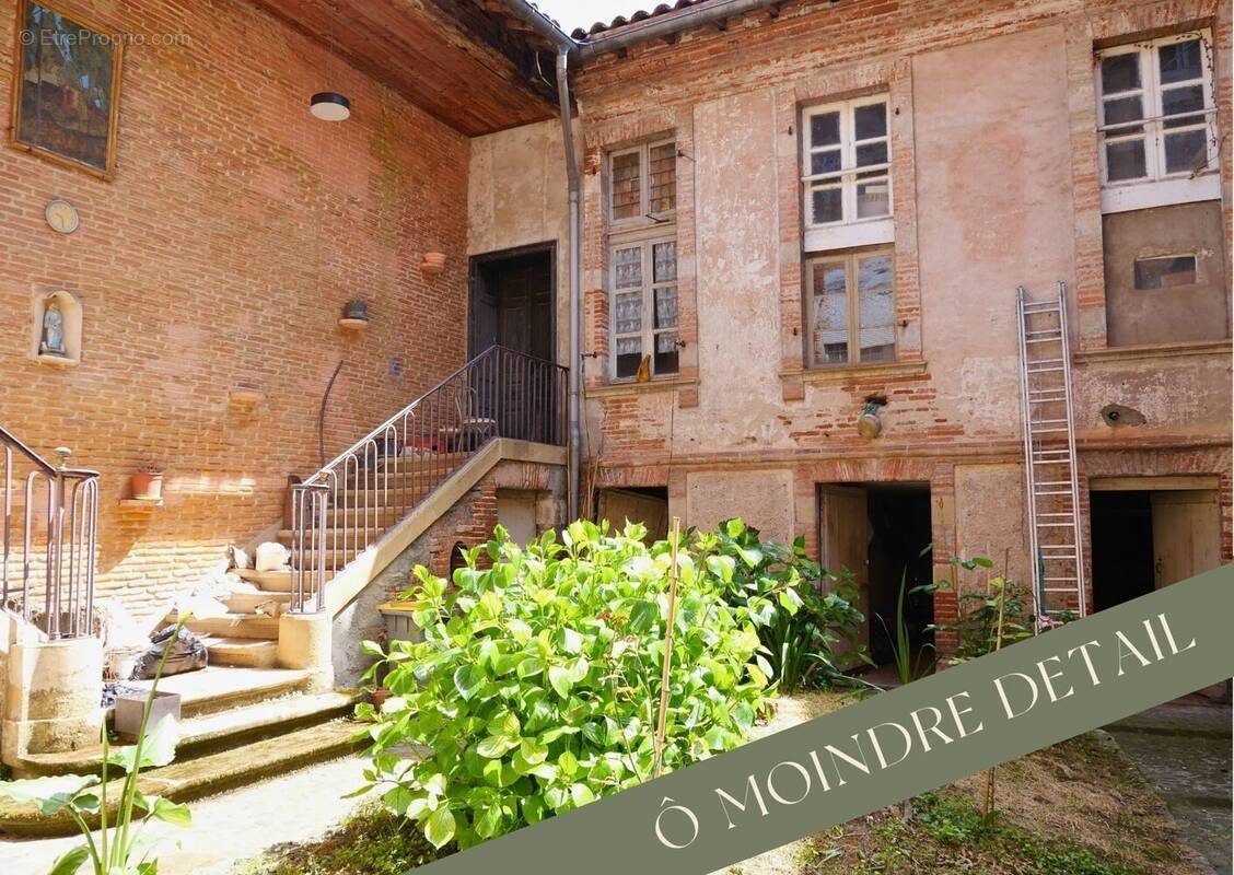 Maison à MONTESQUIEU-VOLVESTRE