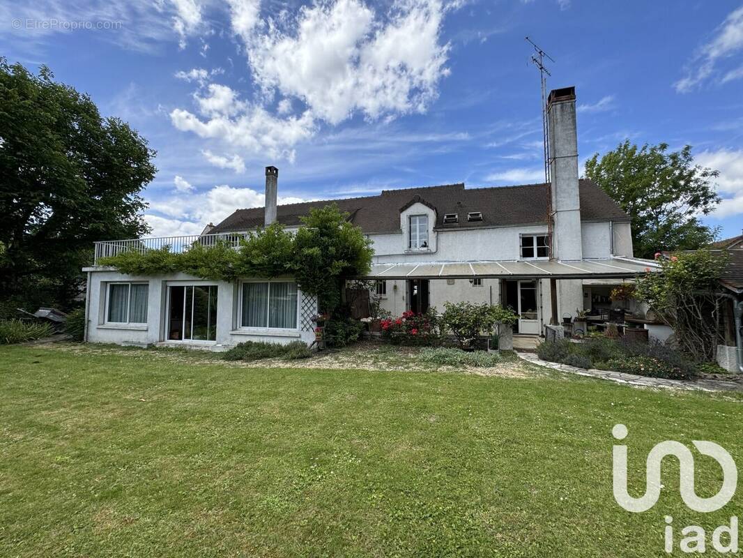 Photo 1 - Maison à VERT-LE-GRAND