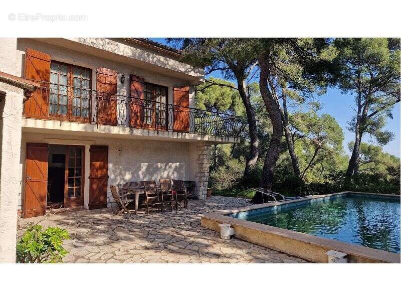 Maison à LA GARDE