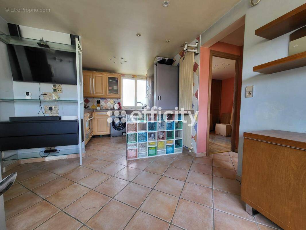 Appartement à MARSEILLE-10E