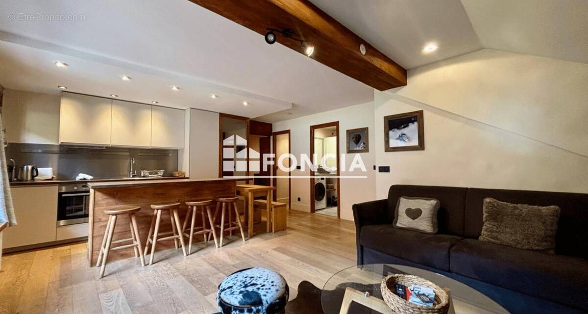 Appartement à LES ALLUES