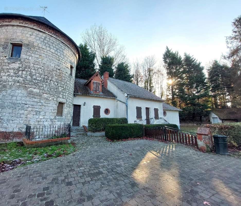 Maison à BRUAY-LA-BUISSIERE