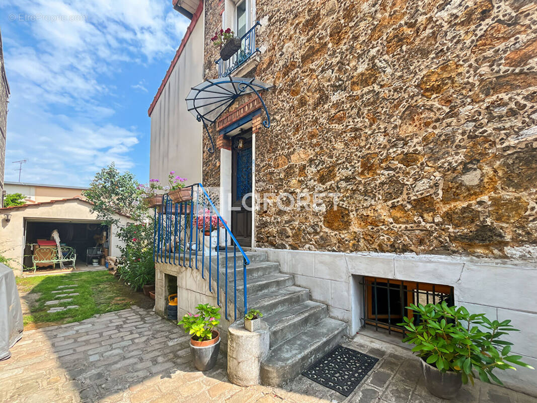 Maison à MAISONS-ALFORT