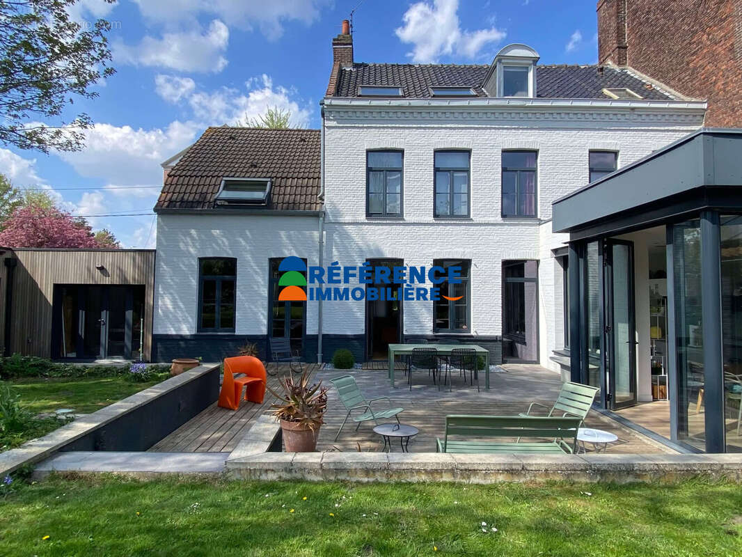 Maison à WAMBRECHIES