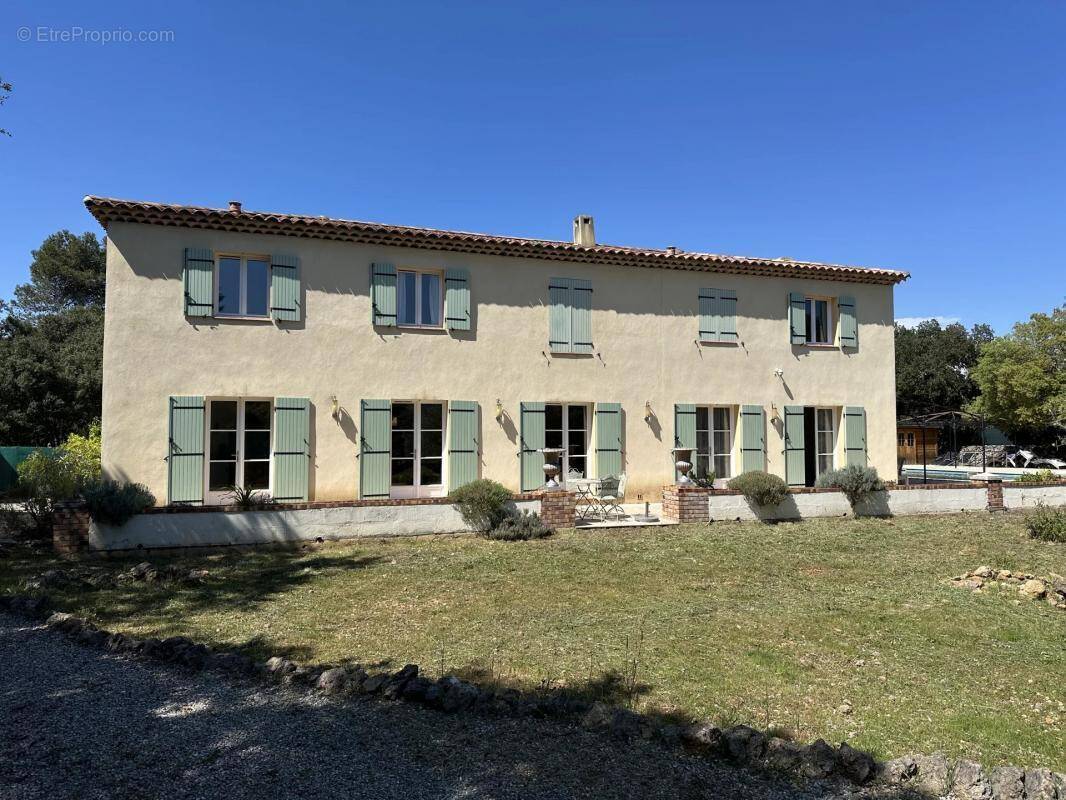 Maison à FLASSANS-SUR-ISSOLE