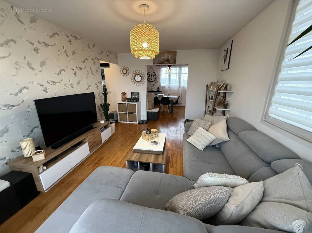 Appartement à CHAMPIGNY-SUR-MARNE