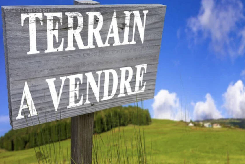 Terrain à FARBUS