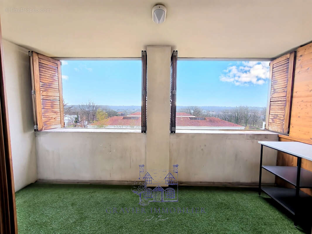 Appartement à CORNEBARRIEU